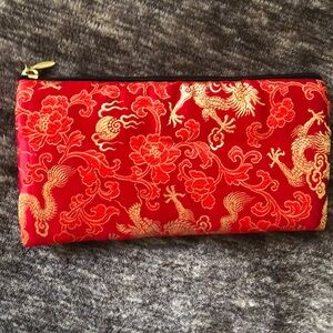 Phoenix and flowers Purse